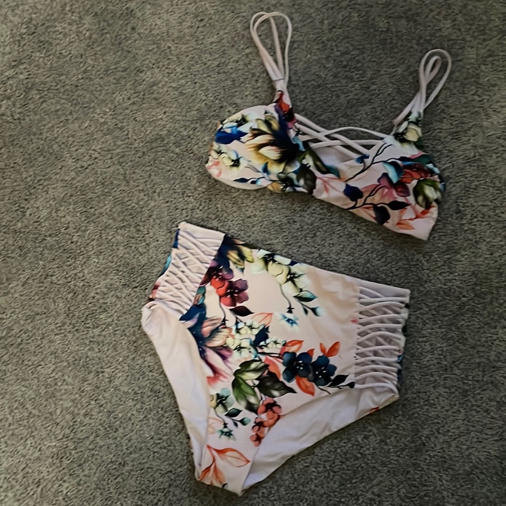 Women’s Bikini